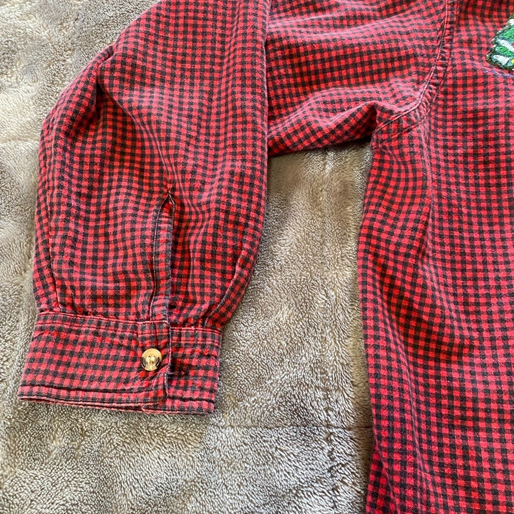 Red Checkered Womens Shirt with Embroidery (920) - Picture 5 of 12